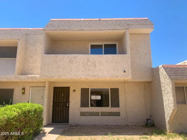 $239,900 | 2155 West Farmdale Avenue, Unit 8, Mesa, AZ 85202