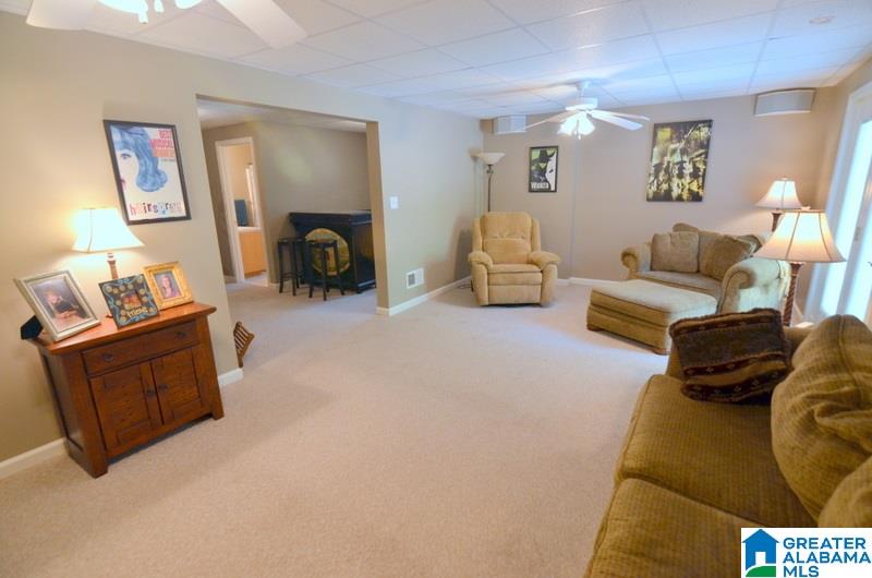 101 Royal Place Pelham, AL 35124 - Photo 32 of 43