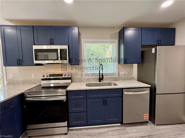 $2,150 | 3419 Wilshire Drive, Greensboro, NC 27408