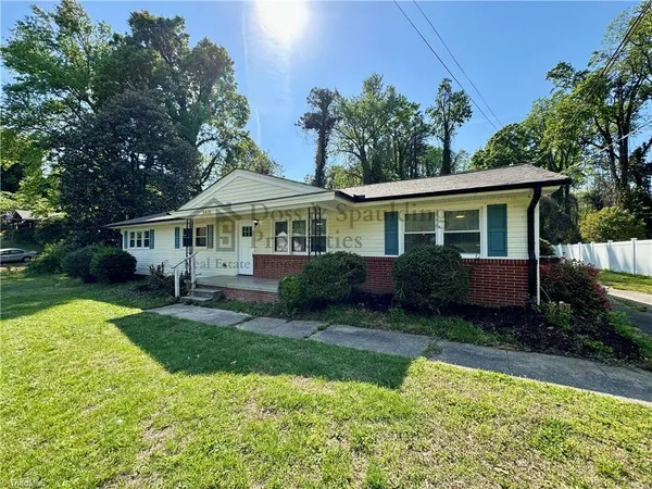 $2,150 | 3419 Wilshire Drive, Greensboro, NC 27408