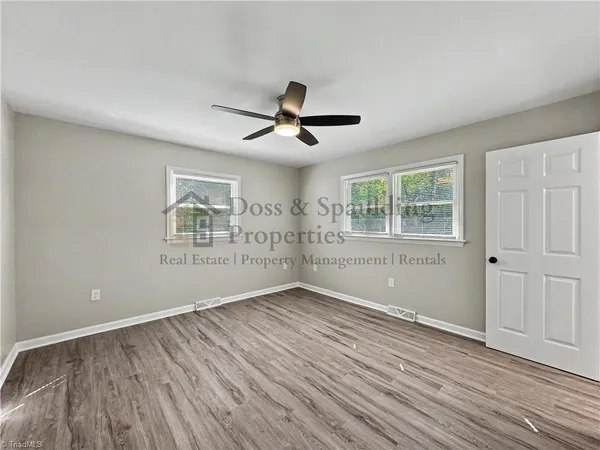 $1,950 | 3419 Wilshire Drive, Greensboro, NC 27408