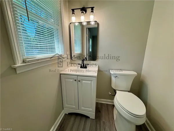 $2,150 | 3419 Wilshire Drive, Greensboro, NC 27408