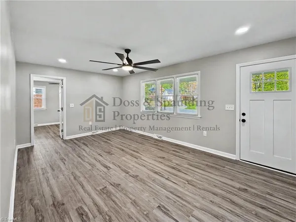 $1,950 | 3419 Wilshire Drive, Greensboro, NC 27408