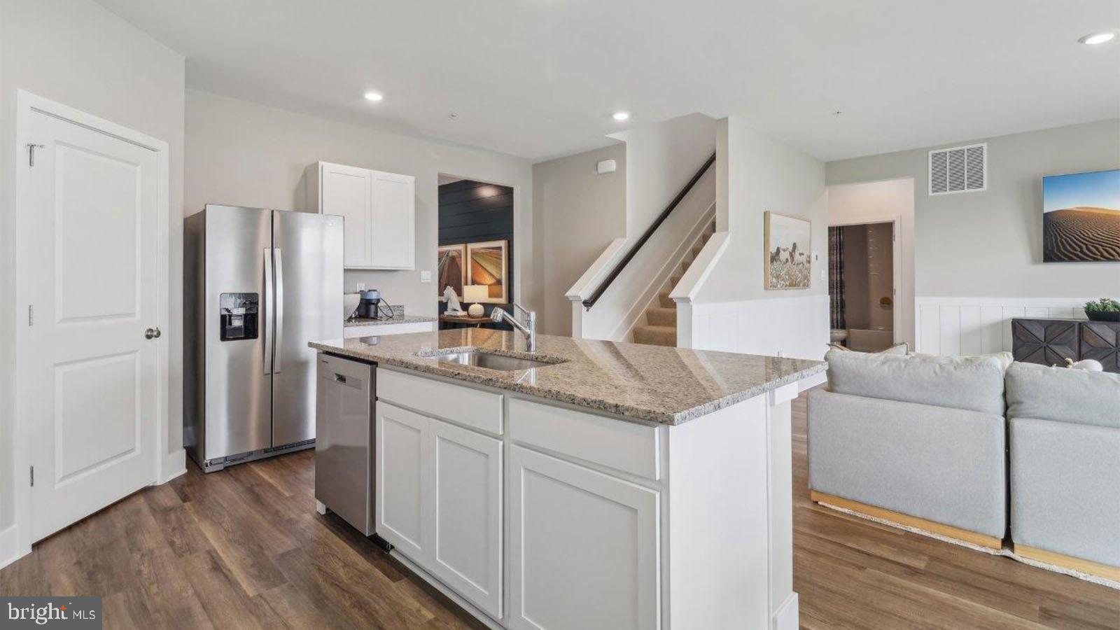 222 Daytona Road Egg Harbor Township, NJ 08234 - Photo 13 of 38