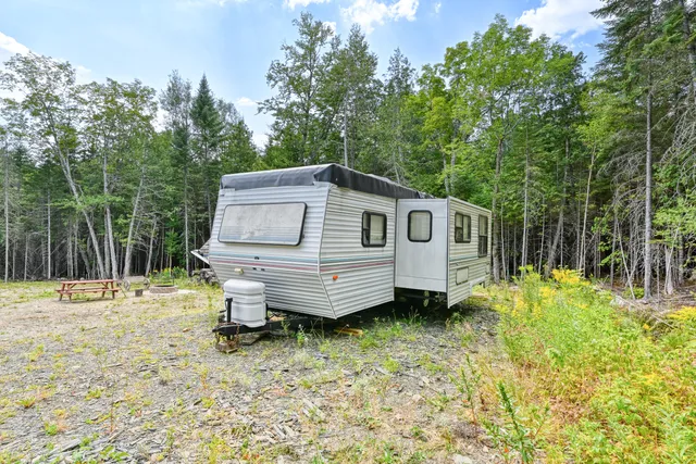 $109,000 | 37 B&a Railroad Road South, Shirley, ME 04485