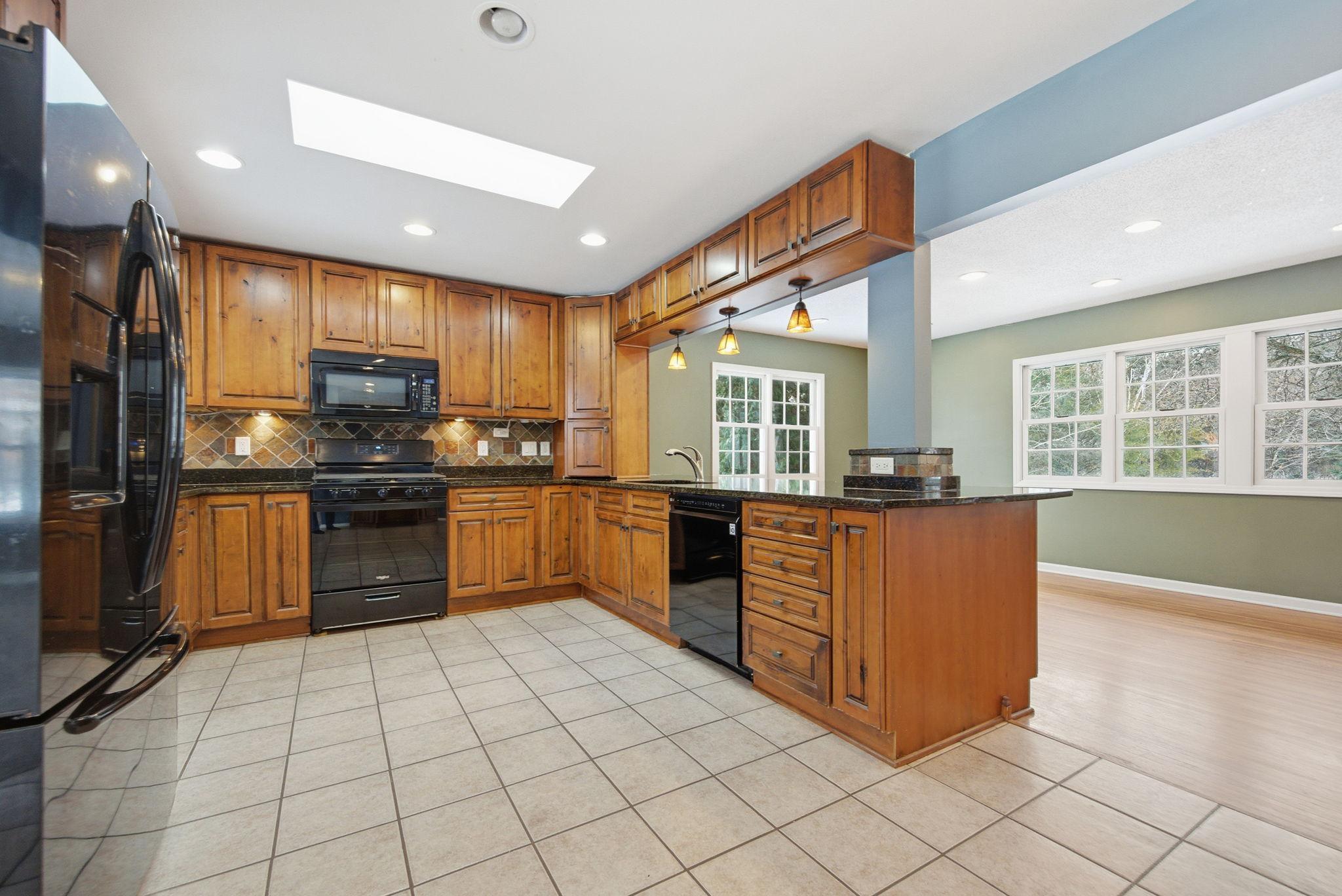 6661 Pine Street Columbus, MN 55014 - Photo 9 of 53