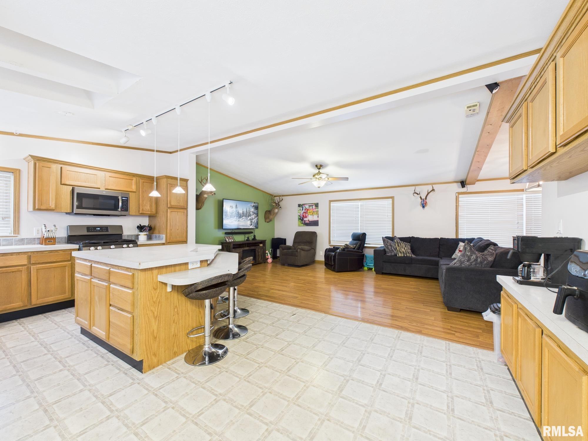 13014 Kirby Street Tallula, IL 62688 - Photo 18 of 32