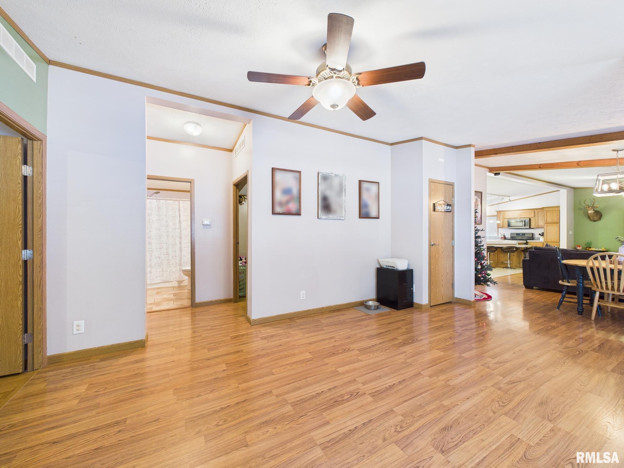 13014 Kirby Street Tallula, IL 62688 - Photo 21 of 32