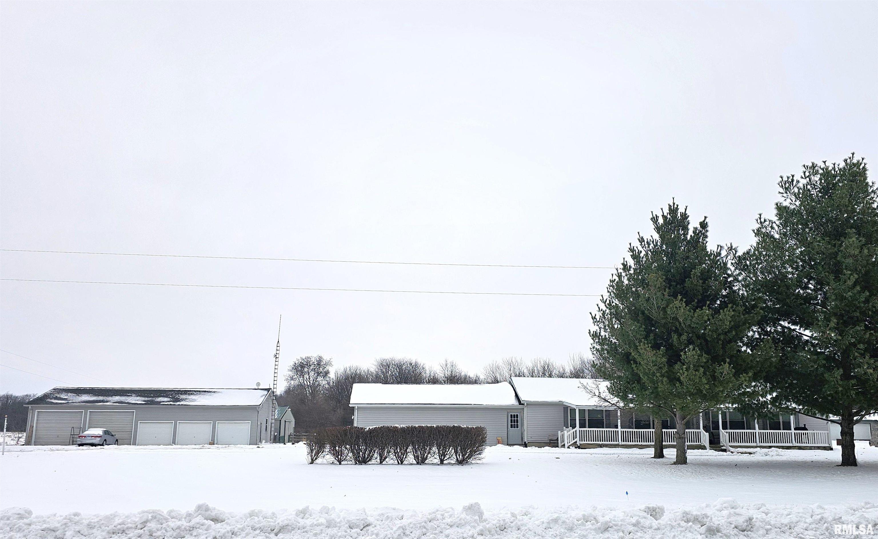 13014 Kirby Street Tallula, IL 62688 - Photo 3 of 32