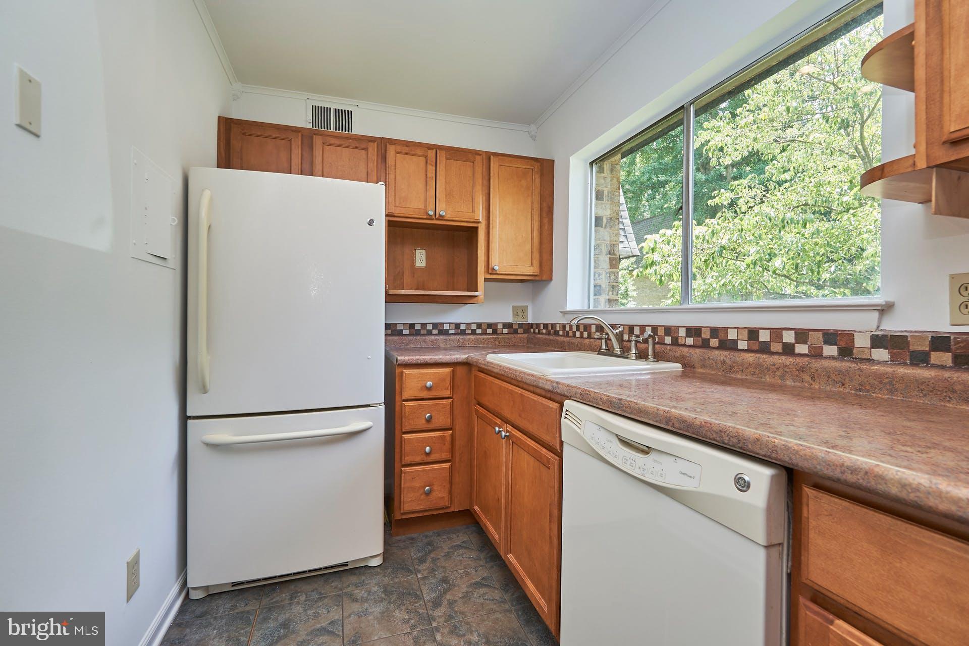 11601 Vantage Hill Road, Unit 12B Reston, VA 20190 - Photo 15 of 46