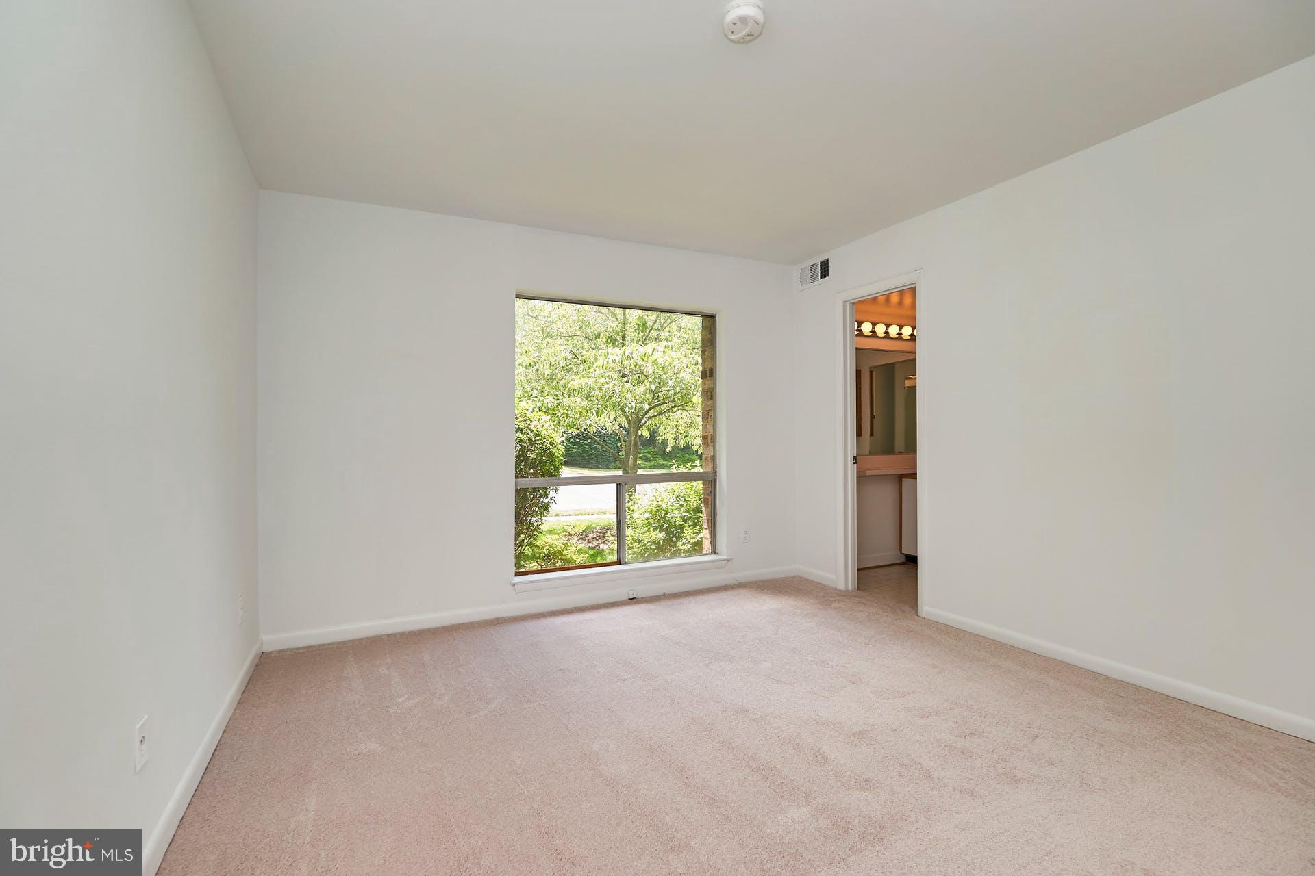 11601 Vantage Hill Road, Unit 12B Reston, VA 20190 - Photo 18 of 46