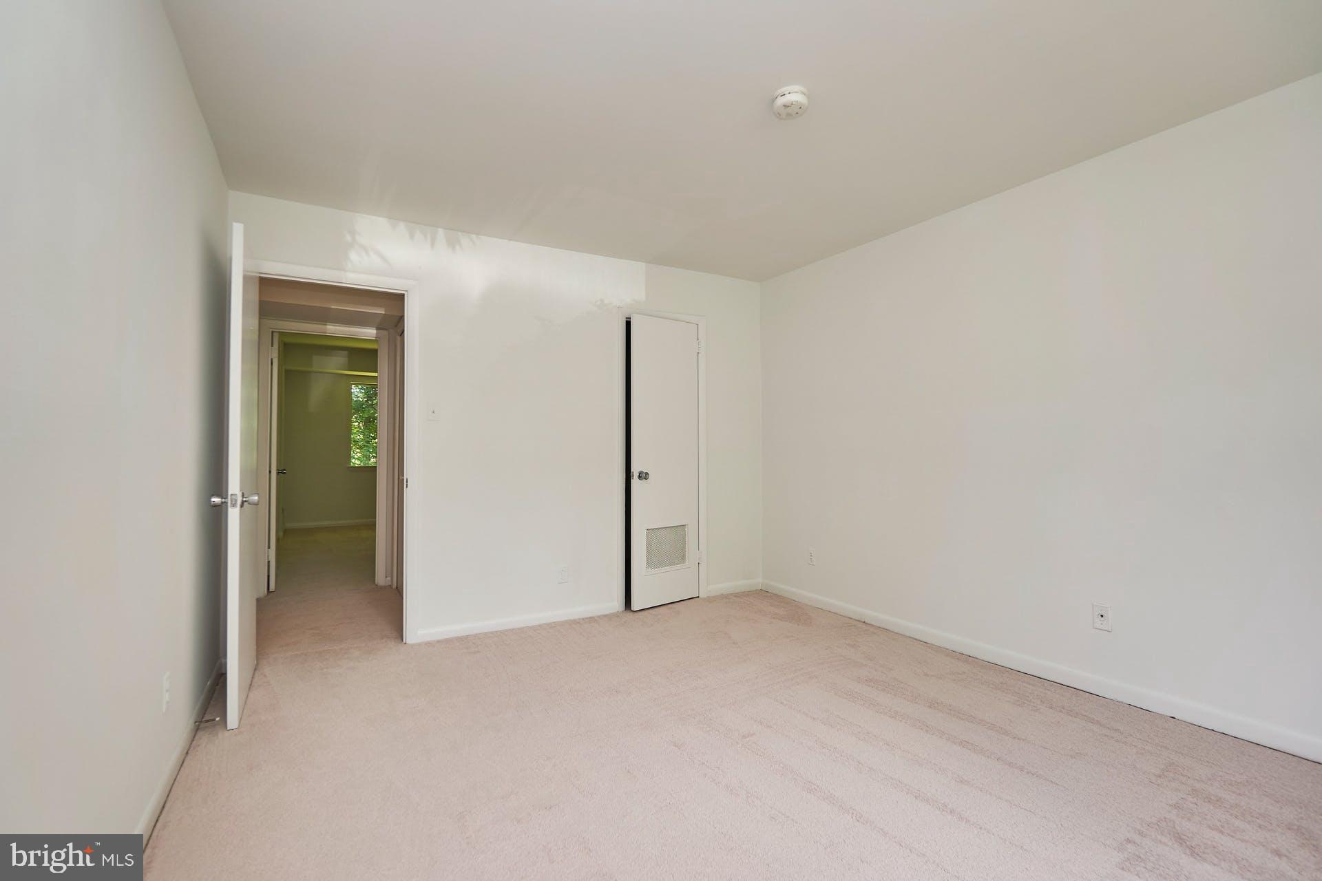 11601 Vantage Hill Road, Unit 12B Reston, VA 20190 - Photo 19 of 46