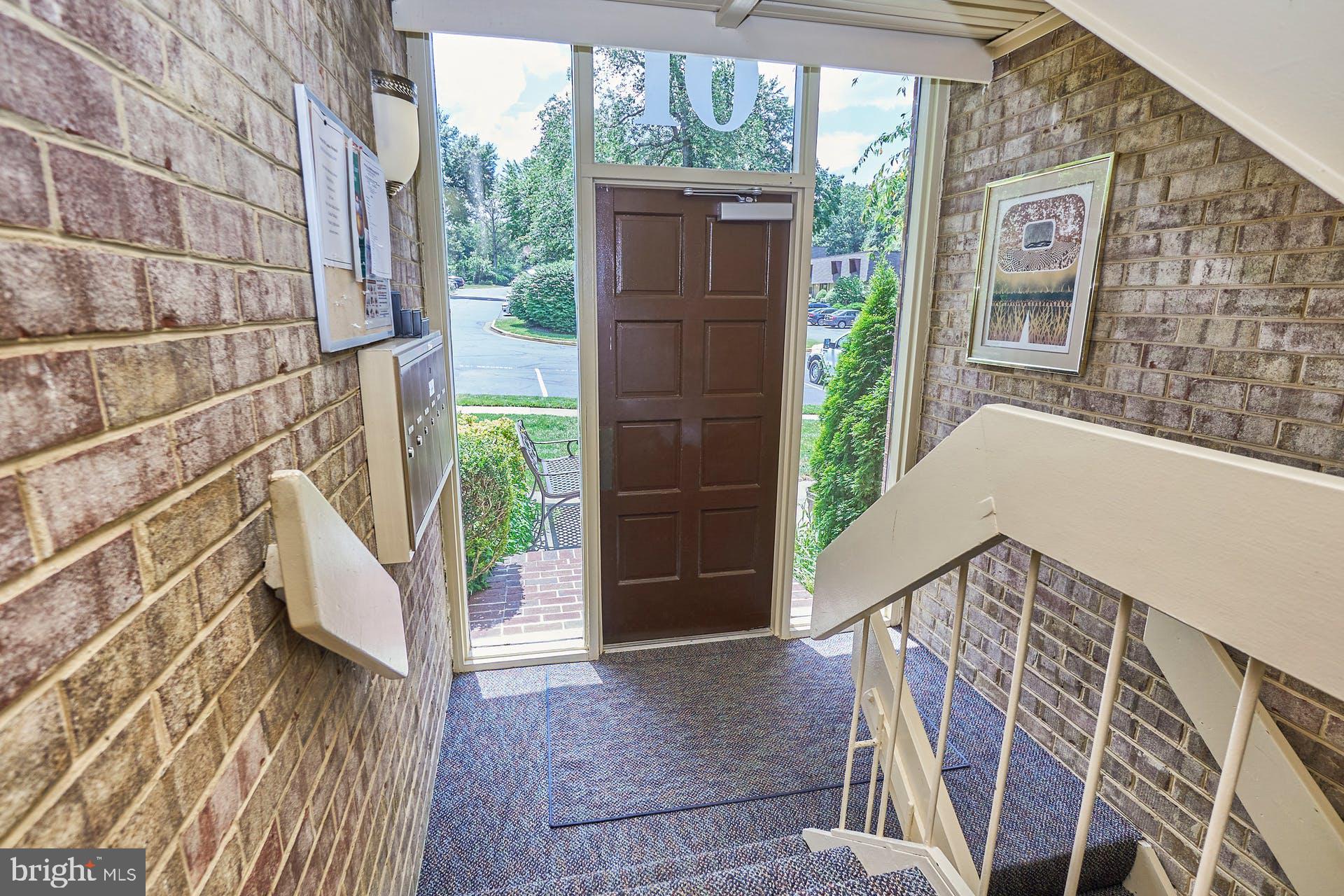 11601 Vantage Hill Road, Unit 12B Reston, VA 20190 - Photo 4 of 46