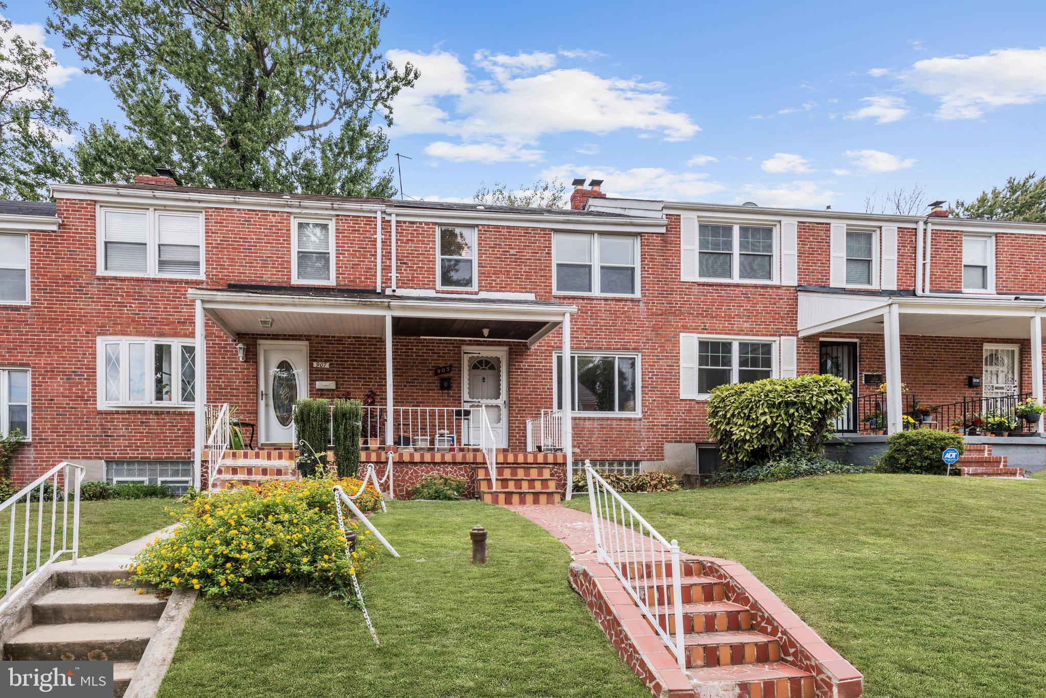 Welcome To 905 Reverdy Road!
