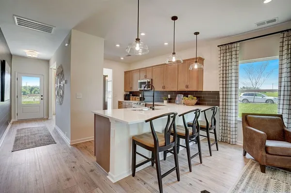 $338,450 | 1237 Anderson Drive, Trenton, TX 75490