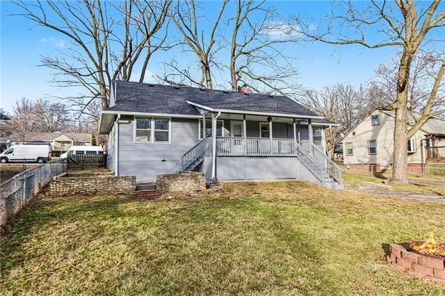 $230,000 | 9601 East 66 Terrace, Raytown, MO 64133