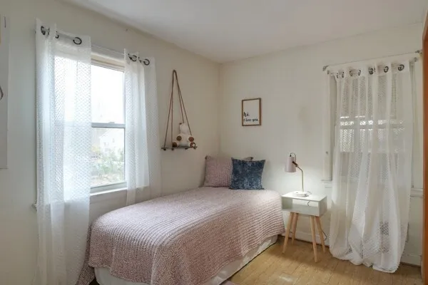 $599,900 | 42 Lantern Lane, Burlington, MA 01803