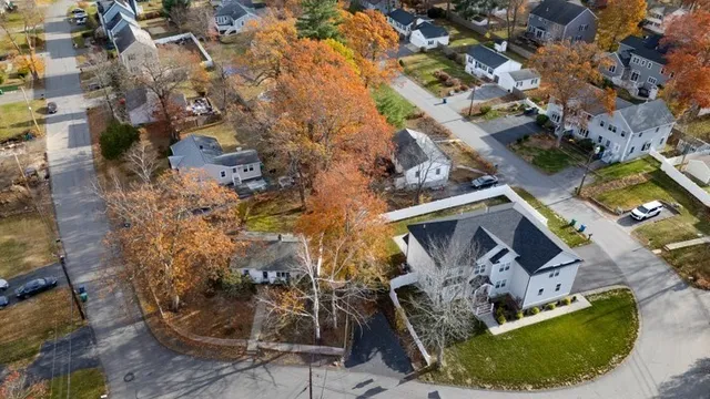 $599,900 | 42 Lantern Lane, Burlington, MA 01803