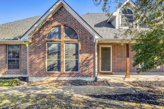 $465,000 | 9940 Highland Prairie Lane, Forney, TX 75126