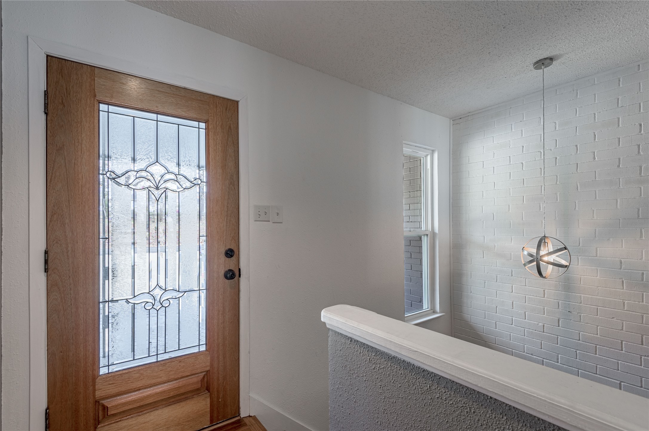 356 Peach Island Road Trinity, TX 75862 - Photo 7 of 34 a bathroom with a bathtub
