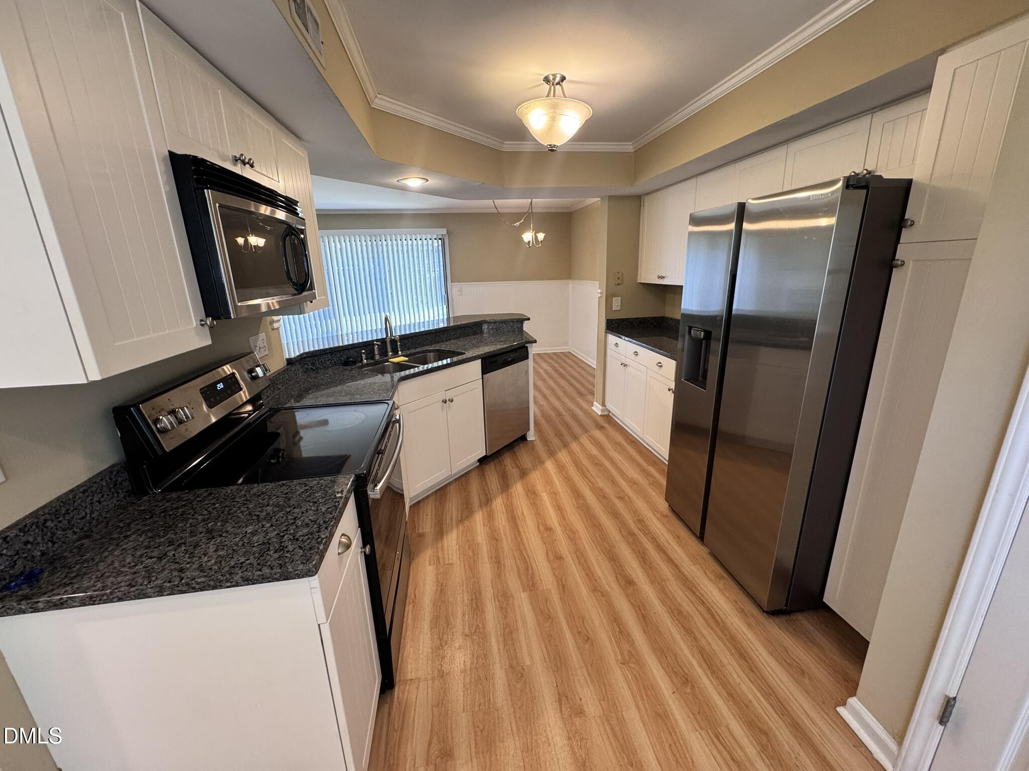 7750 Falcon Rest Circle, Unit 7750 Raleigh, NC 27615 - Photo 9 of 14 Kitchen