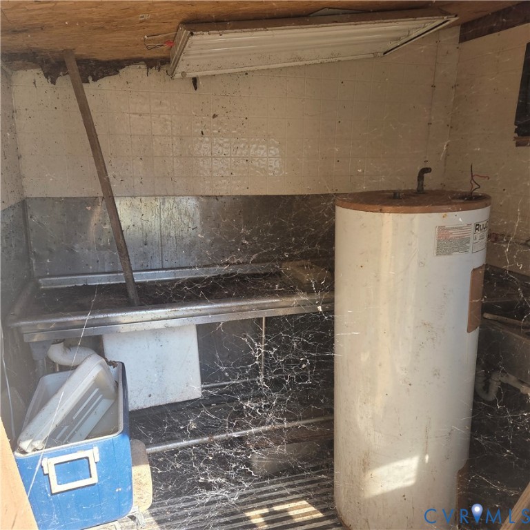 3065 Chickahominy Road Toano, VA 23168 - Photo 14 of 15 a close view of utility room