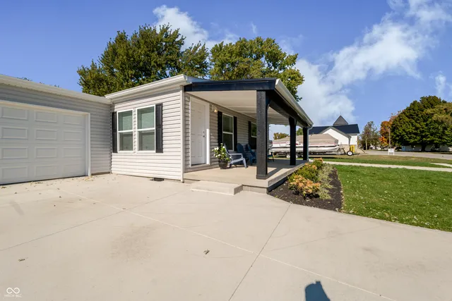 $2,000 | 340 South Walnut Street, Atlanta, IN 46031