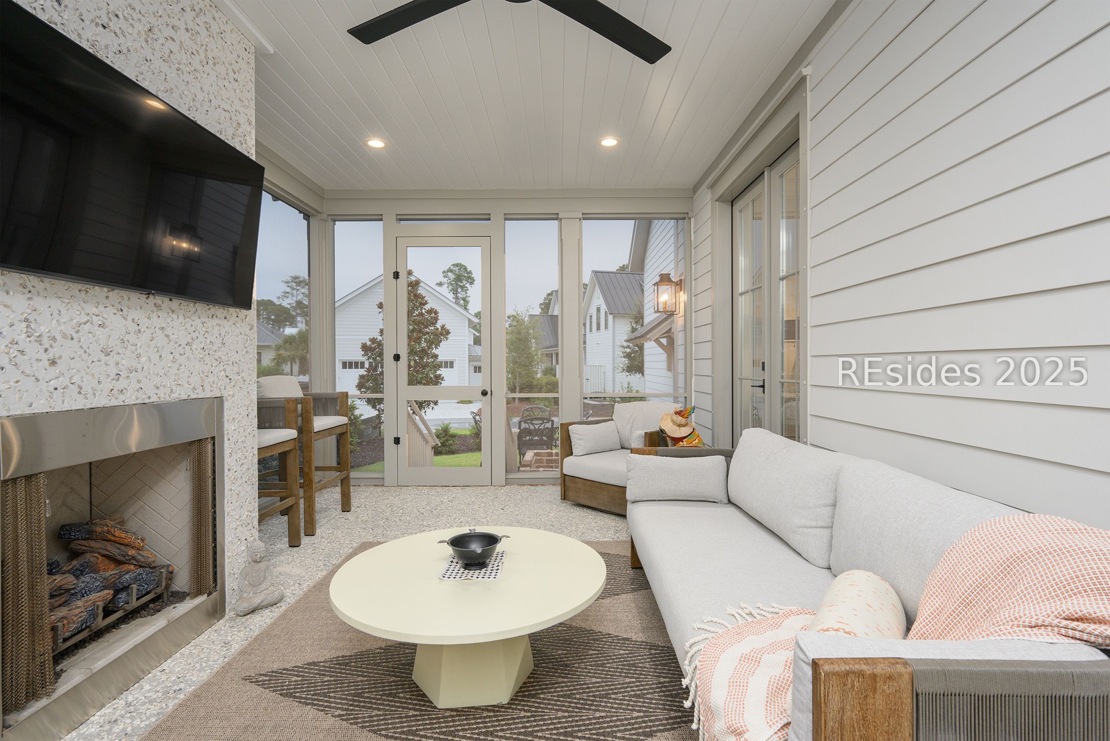 127 Hunting Lodge Road Bluffton, SC 29910 - Photo 14 of 36