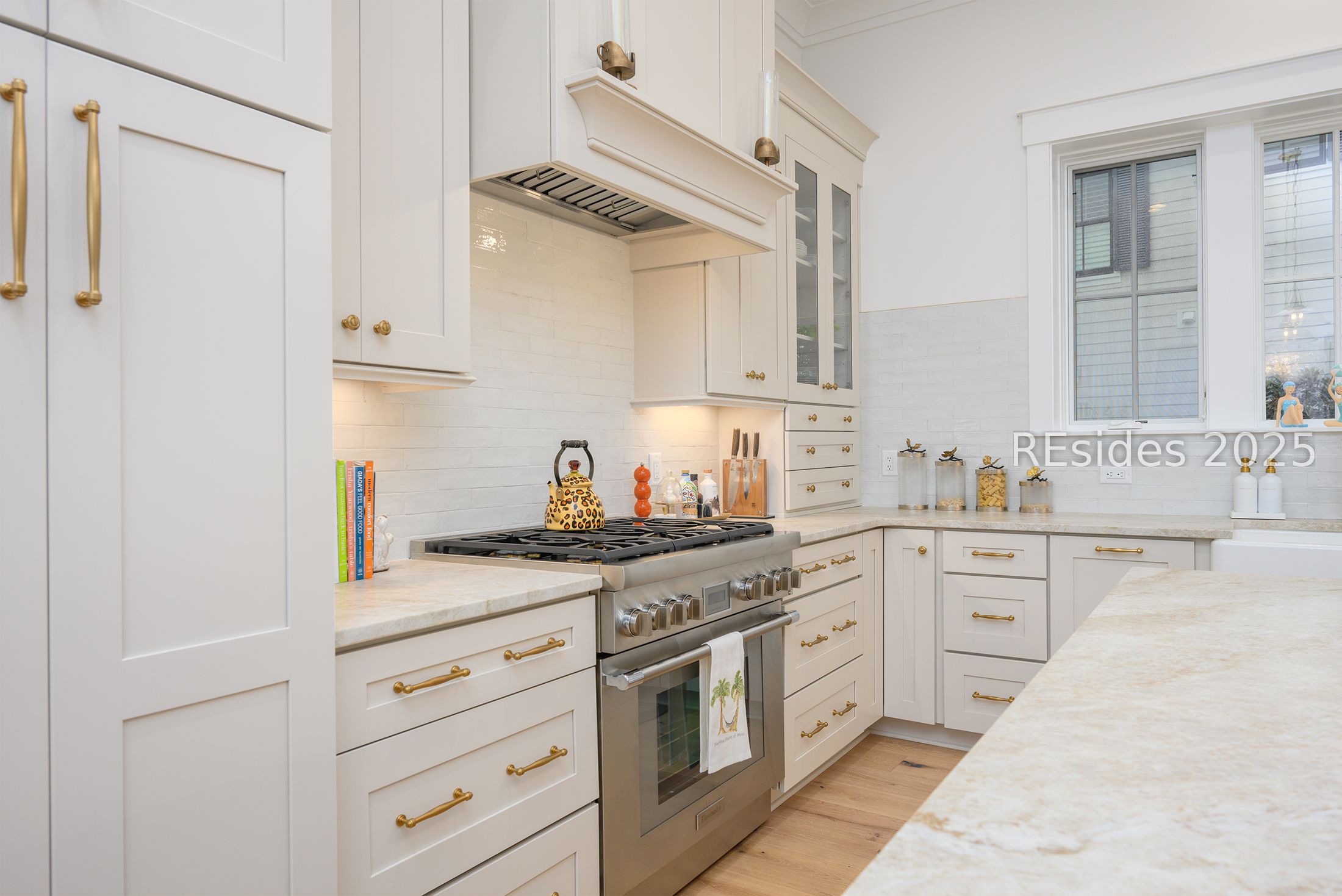 127 Hunting Lodge Road Bluffton, SC 29910 - Photo 9 of 36