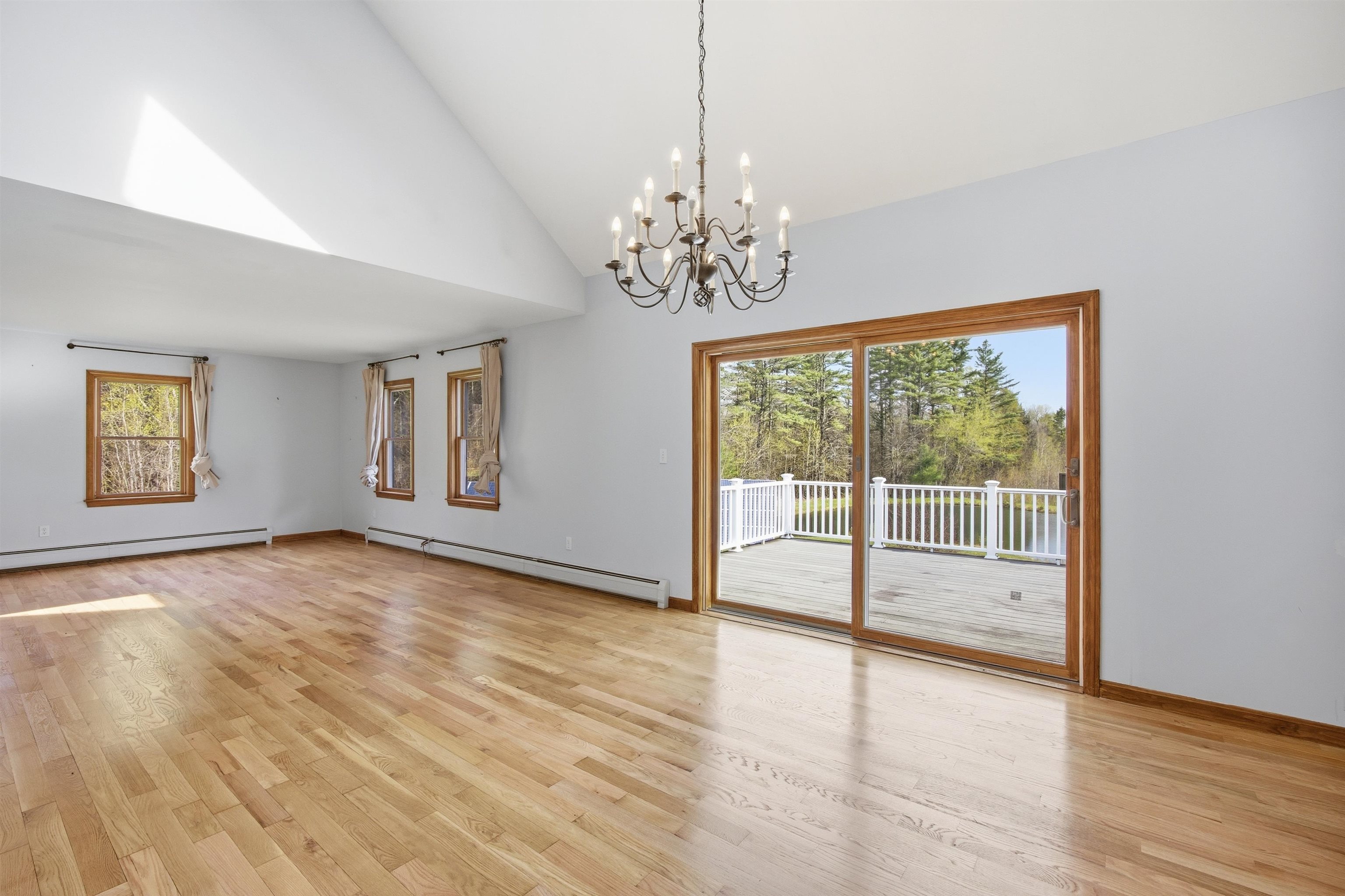 228 Leonard Road Sharon, VT 05068 - Photo 11 of 56