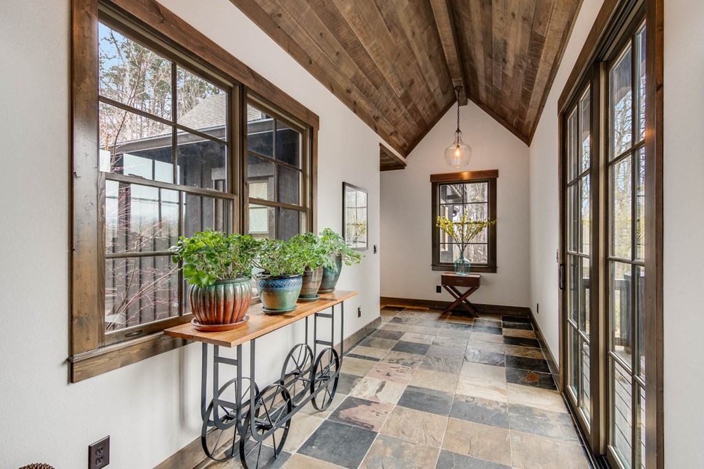 336 Greystone Trace Ellijay, GA 30536 - Photo 18 of 64