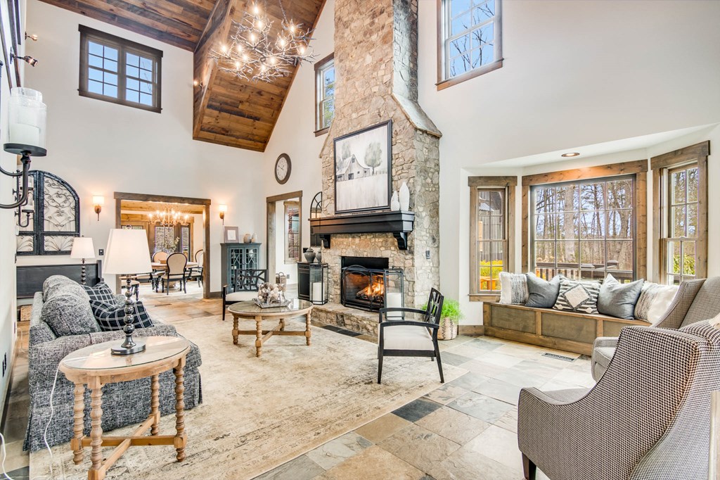 336 Greystone Trace Ellijay, GA 30536 - Photo 5 of 64