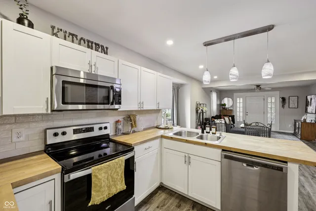 $209,000 | 1602 South Randolph Street, Indianapolis, IN 46203