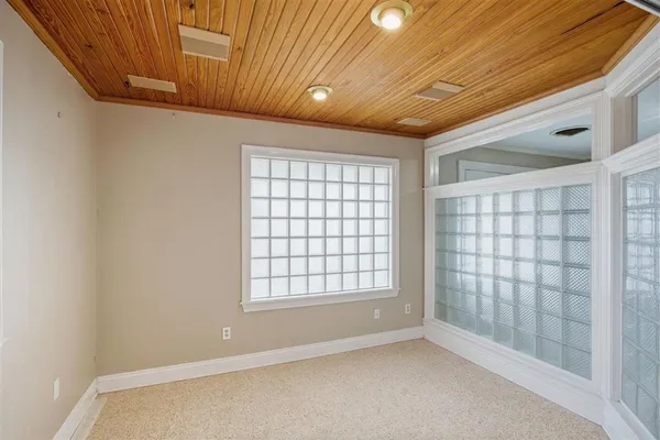 $275,000 | 1712 Charles Drive, Lake Charles, LA 70605
