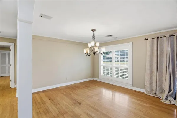 $275,000 | 1712 Charles Drive, Lake Charles, LA 70605