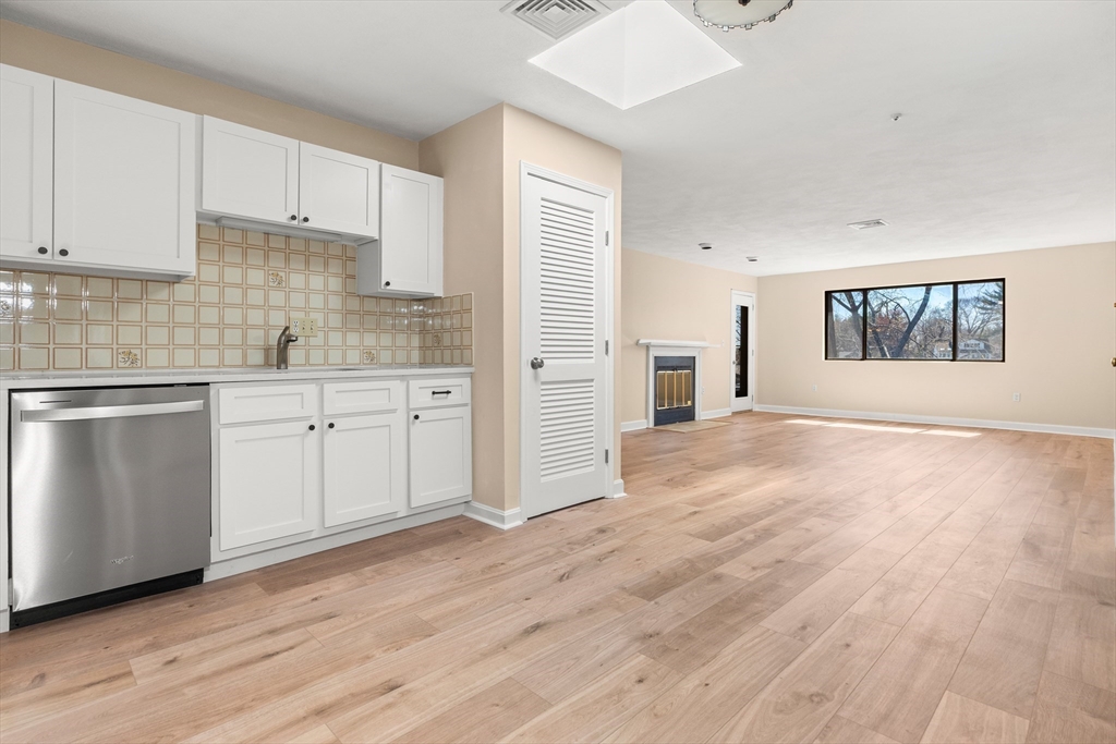 9 Thomas Street, Unit C2 Saugus, MA 01906 - Photo 14 of 31 Gallery Image 14