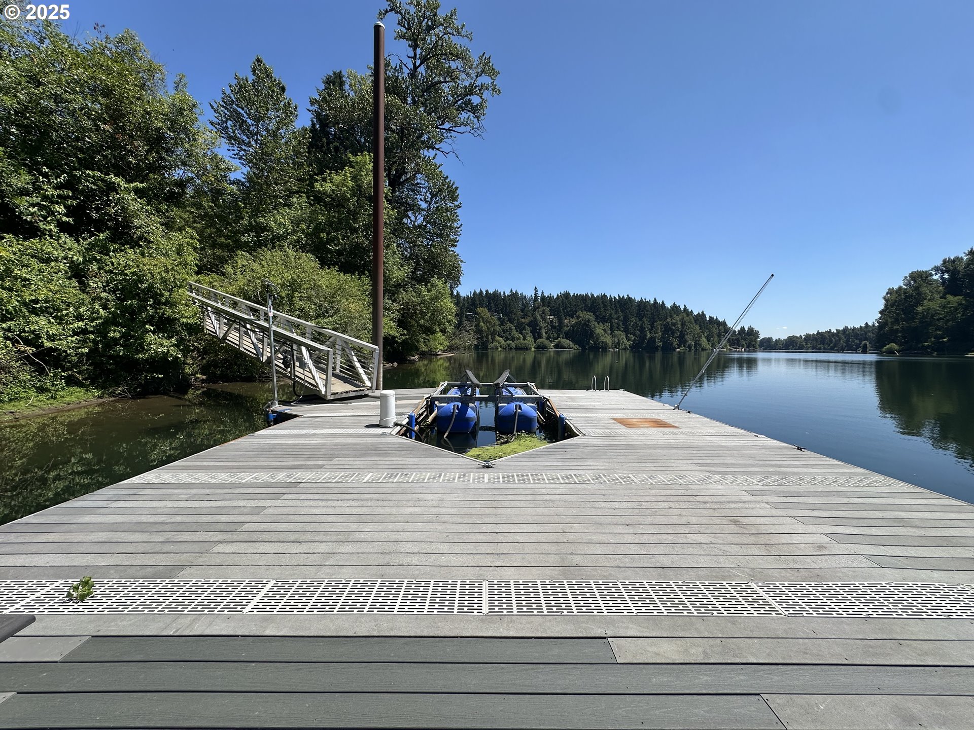 29951 Southwest Old Well Road West Linn, OR 97068 - Photo 22 of 26 Dock