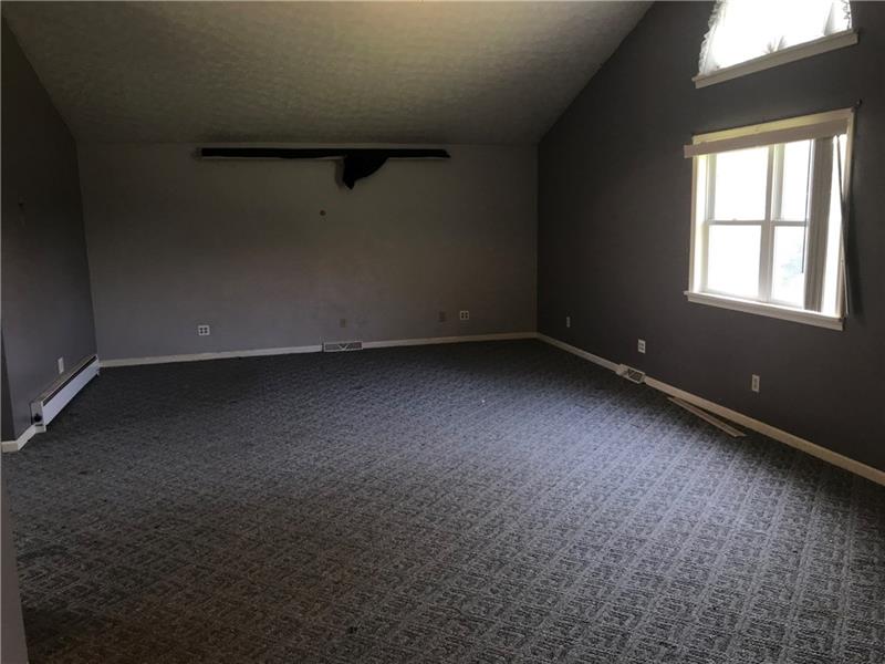 381 Donham Road Greensboro, PA 15338 - Photo 11 of 24