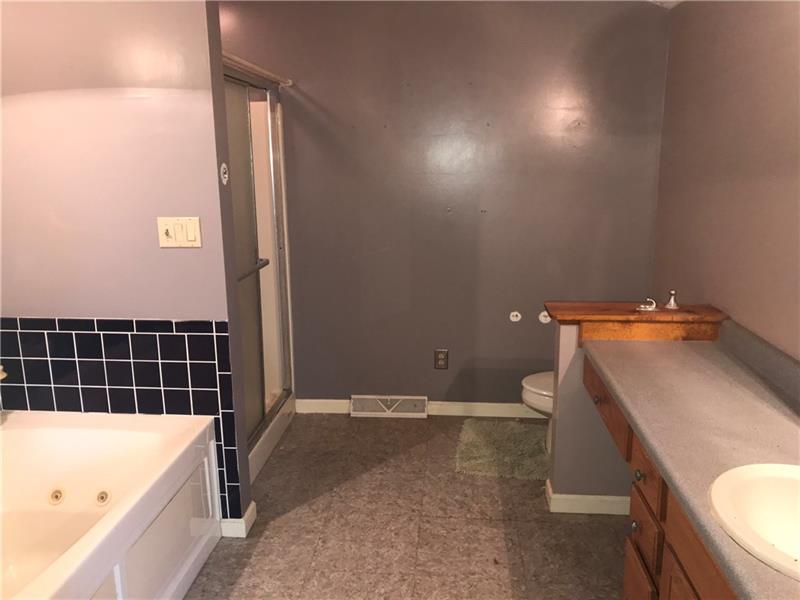 381 Donham Road Greensboro, PA 15338 - Photo 14 of 24