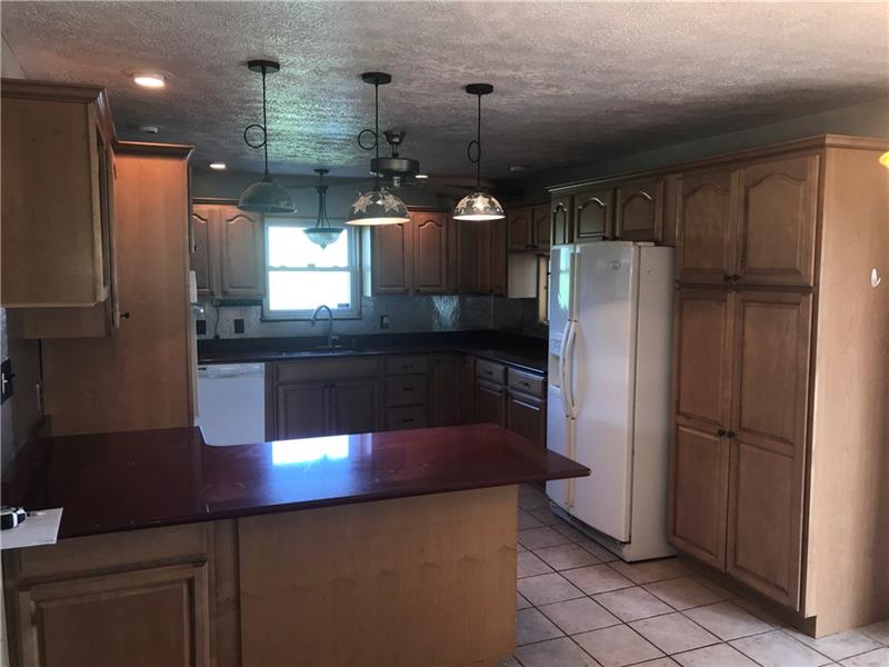 381 Donham Road Greensboro, PA 15338 - Photo 5 of 24