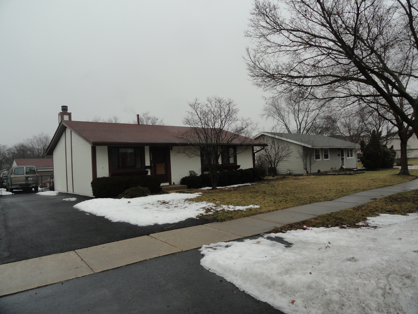 2206 Oak Lane Rolling Meadows, IL 60008 - Photo 2 of 27