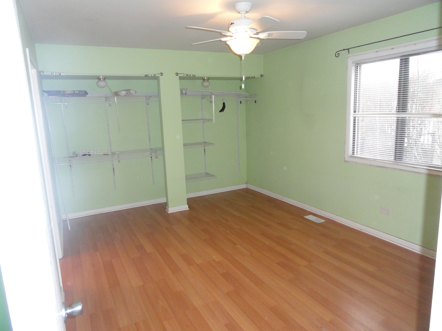 2206 Oak Lane Rolling Meadows, IL 60008 - Photo 18 of 27