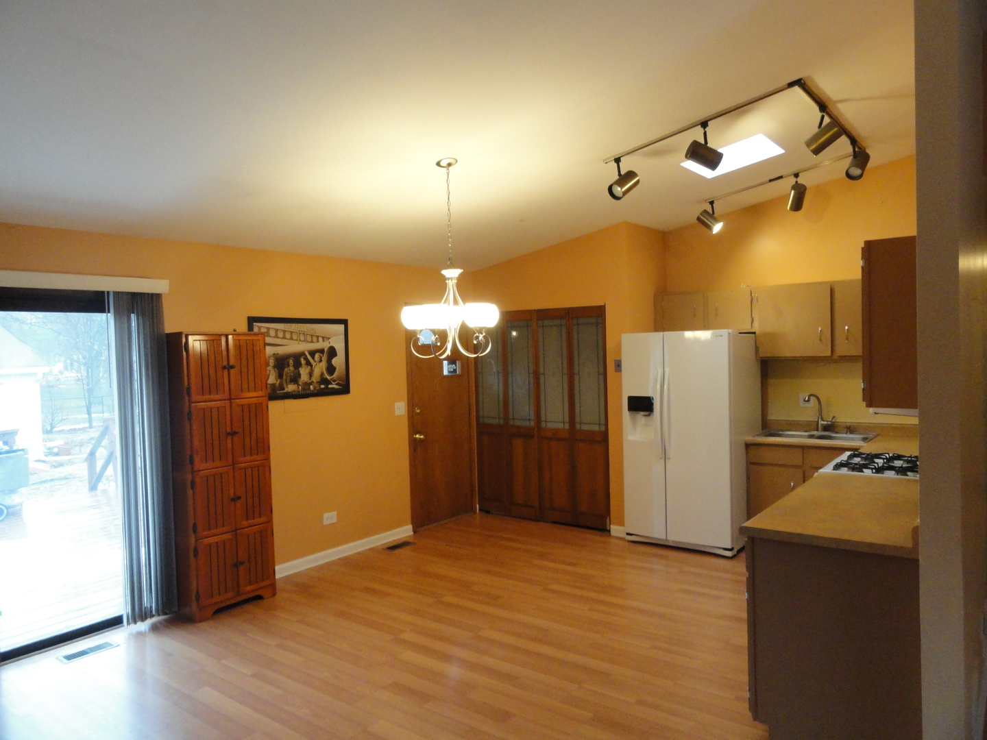 2206 Oak Lane Rolling Meadows, IL 60008 - Photo 10 of 27