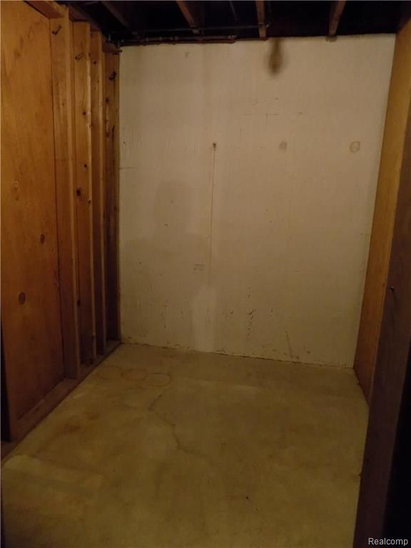 1139 Tienken Court, Unit 226 Rochester Hills, MI 48306 - Photo 16 of 18