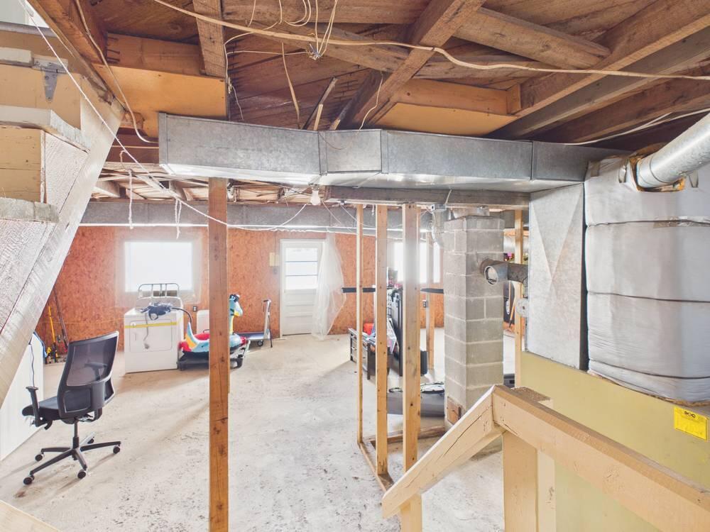 328 Cleveland Road St. Agatha, ME 04772 - Photo 28 of 33 CAM06356G6-PR0005-STILL013-thumbnail-h75