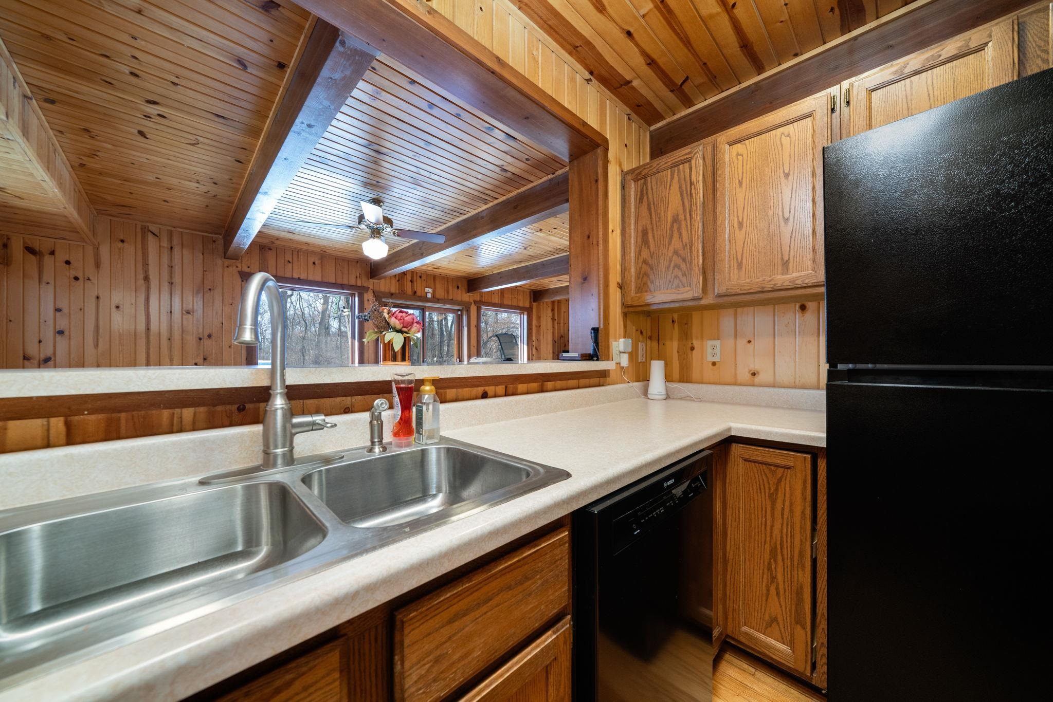 325 Rochester Road Northeast Poplar Grove, IL 61065 - Photo 13 of 34