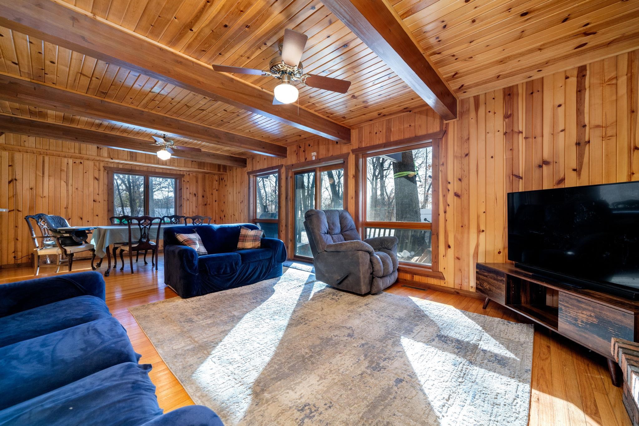 325 Rochester Road Northeast Poplar Grove, IL 61065 - Photo 7 of 34