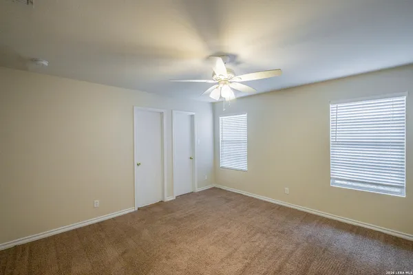 $1,249 | 7807 Kingsbury Way, Unit 4, San Antonio, TX 78240
