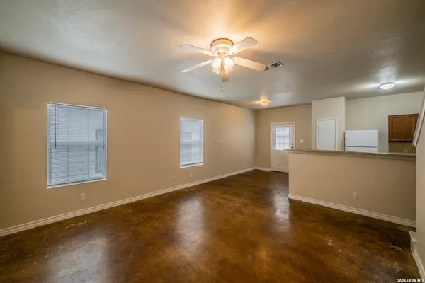 $1,249 | 7807 Kingsbury Way, Unit 4, San Antonio, TX 78240