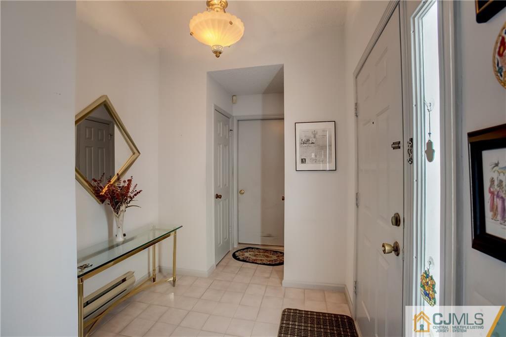 -792 E Pompton Road Monroe Township, NJ 08831 - Photo 4 of 29 Gallery Image 4